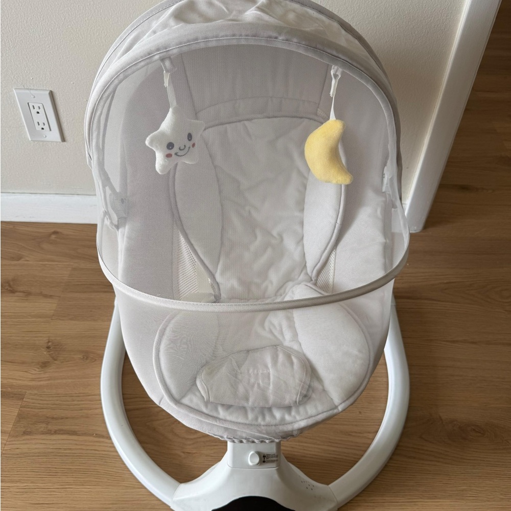 Neutral Baby Bouncer with Star and Moon Toys